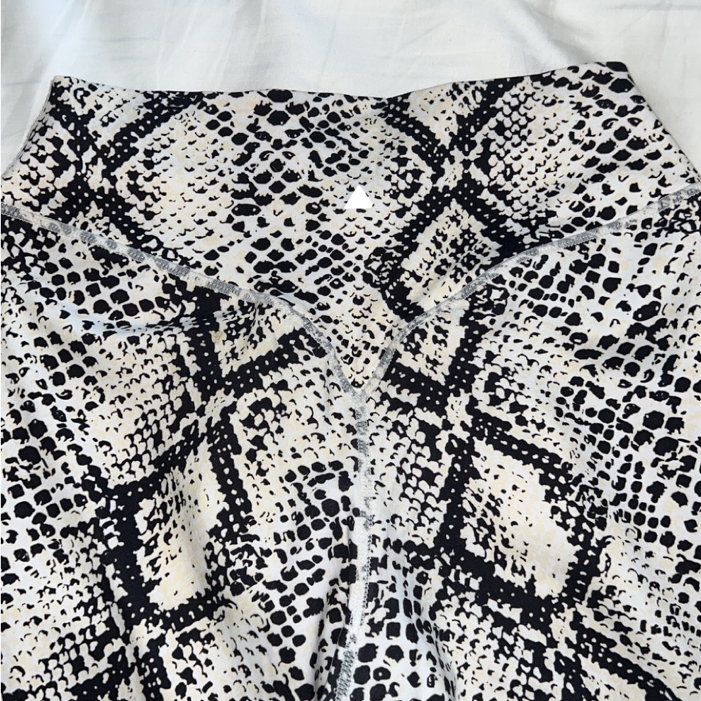 Balance Athletic Kingdom Collection Leggings in Python